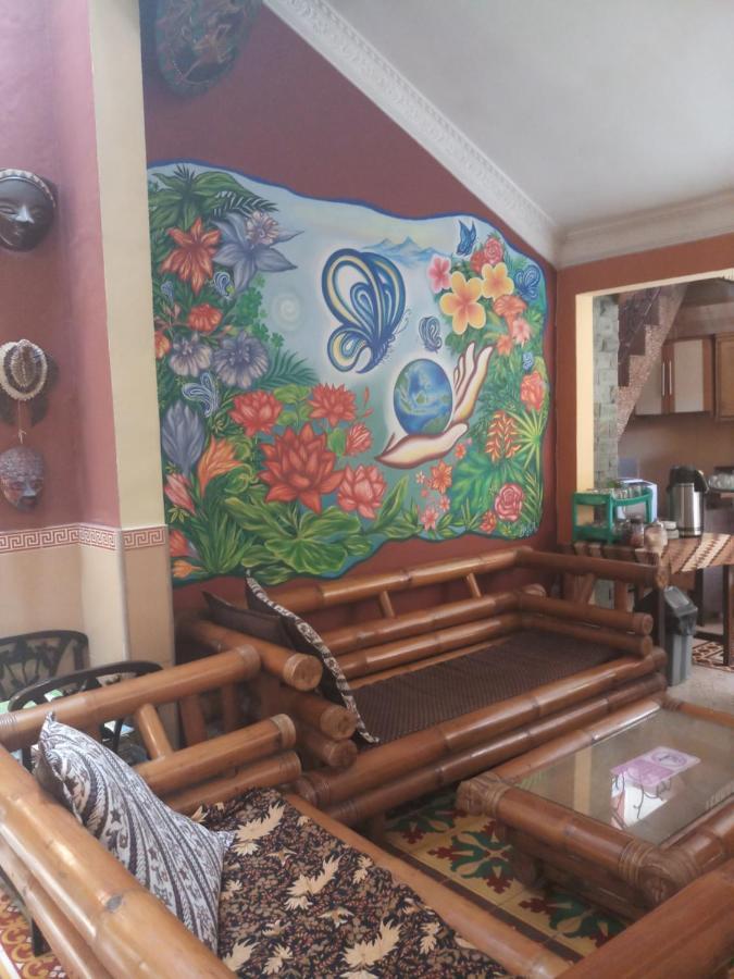 Losmen Setia Kawan Yogyakarta Kültér fotó